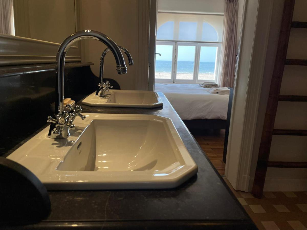 Uniek Appartement Op De Zeedijk Met Parking Oostende Dış mekan fotoğraf