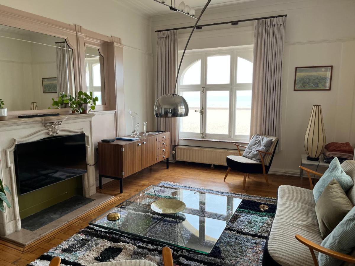 Uniek Appartement Op De Zeedijk Met Parking Oostende Dış mekan fotoğraf