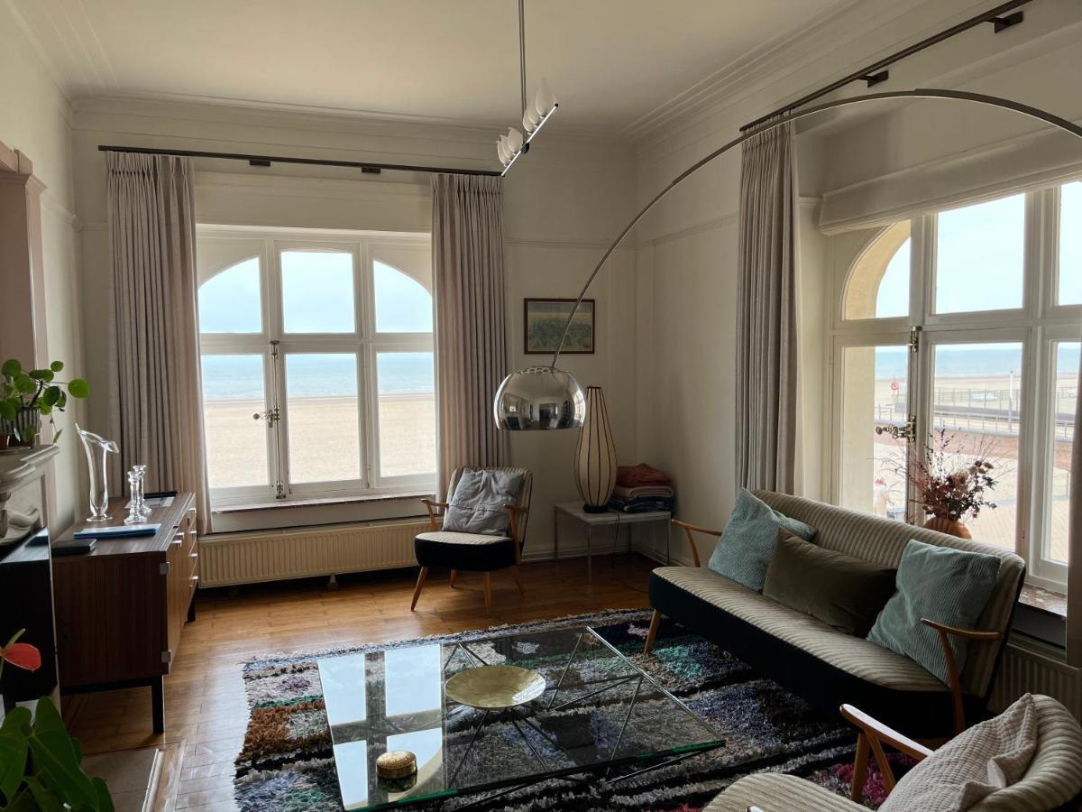 Uniek Appartement Op De Zeedijk Met Parking Oostende Dış mekan fotoğraf